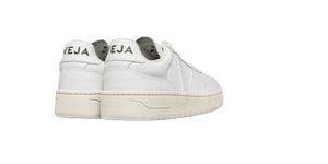 V-90 LEATHER WHITE VEJA